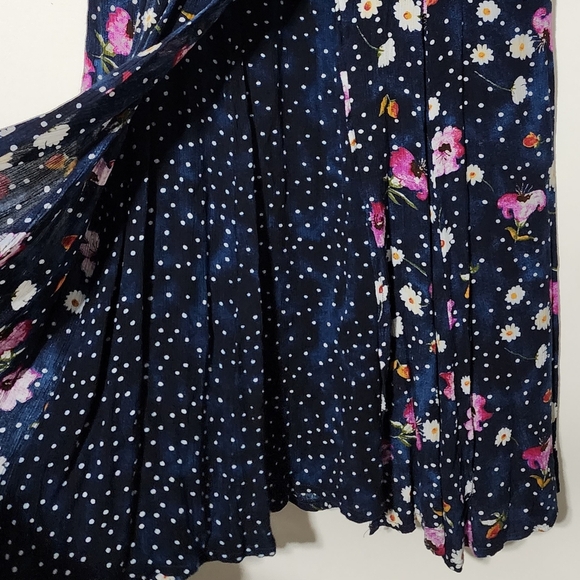 Vintage floral polkadot buttondown dress - Picture 4 of 10